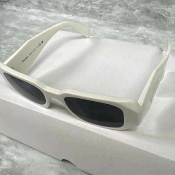 NEW | PRADA | 17WS | 17WS 1425S0 | 49 | TALC | GREY | NON POLARIZED - Picture 3 of 7